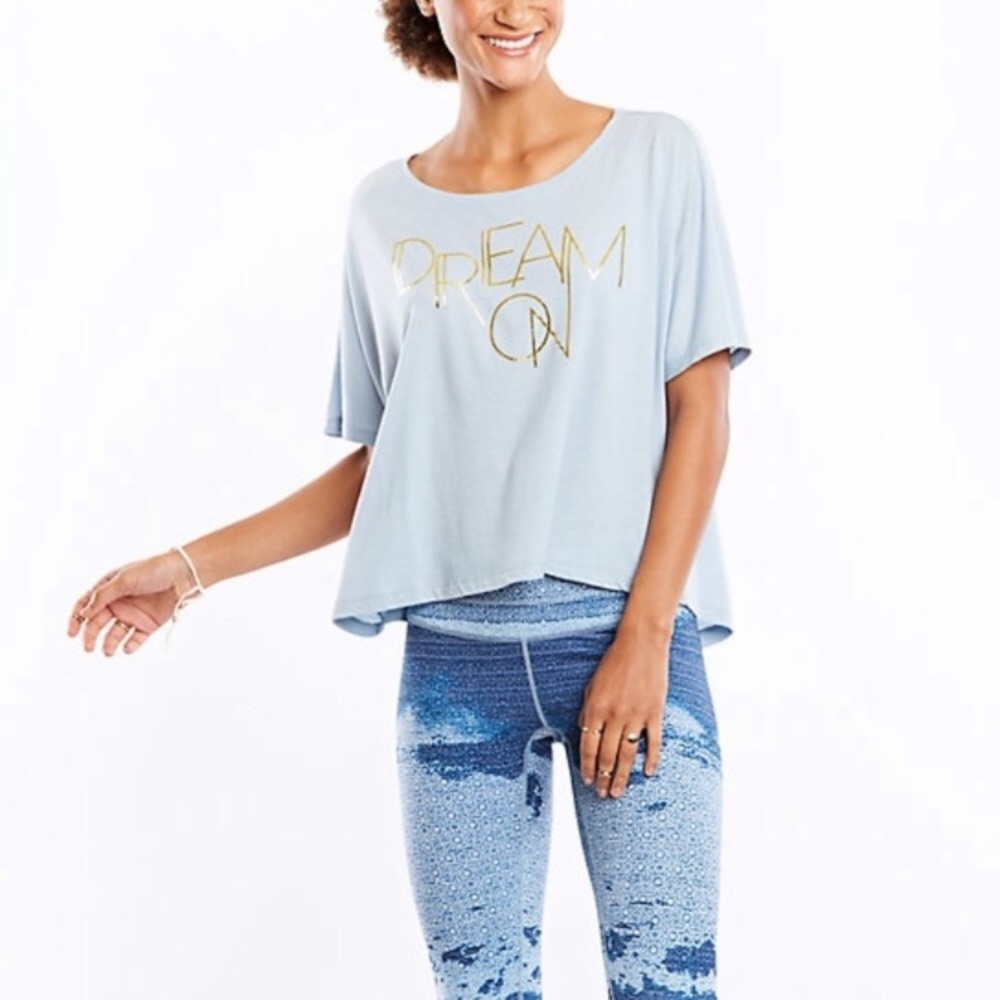 Lucy “Dream On” Graphic Short Sleeve Tee - 1102